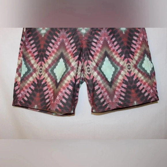 Men’s Obey Havana Geo Street Tie Dye Unisex Patterned Swimming Trunks Size 30 - Picture 5 of 12
